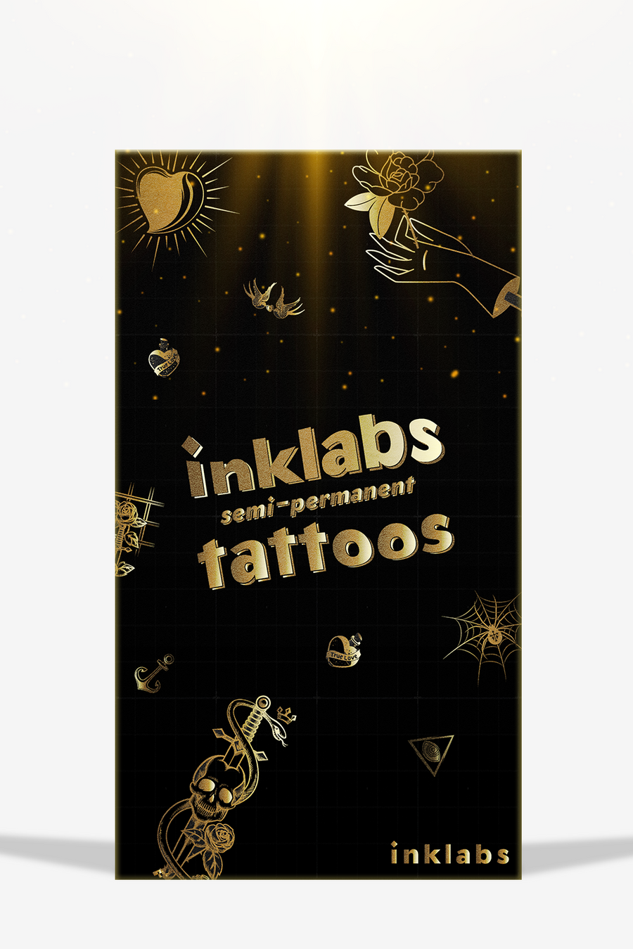 Tatuaje temporare vs henna: tatuaj semipermanent realist, comparație cu henna